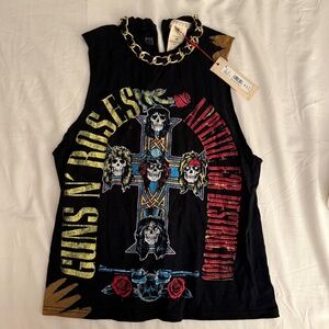 Alice + Olivia | Guns n' Roses Miller Chain Neck Boyfriend Tee